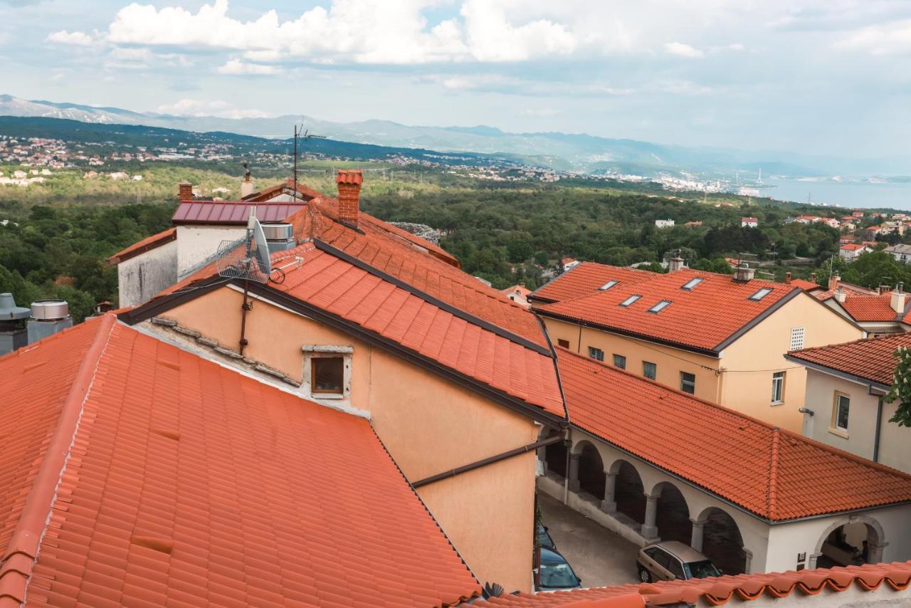 Apartmani Nad Voltun Kastav Exteriér fotografie